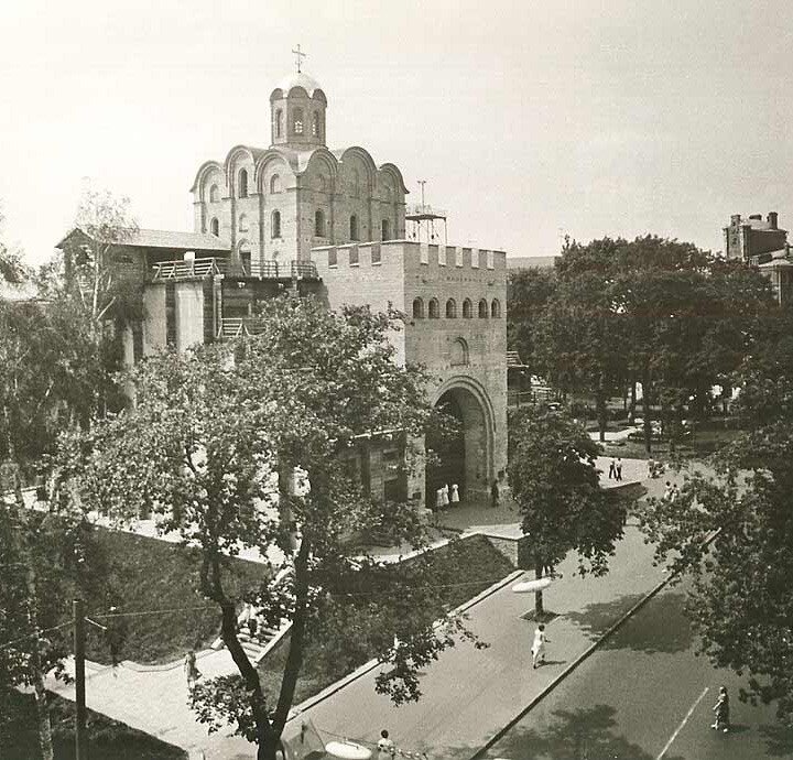 The site dedicated to the Golden «Gate Museum» in Kiev